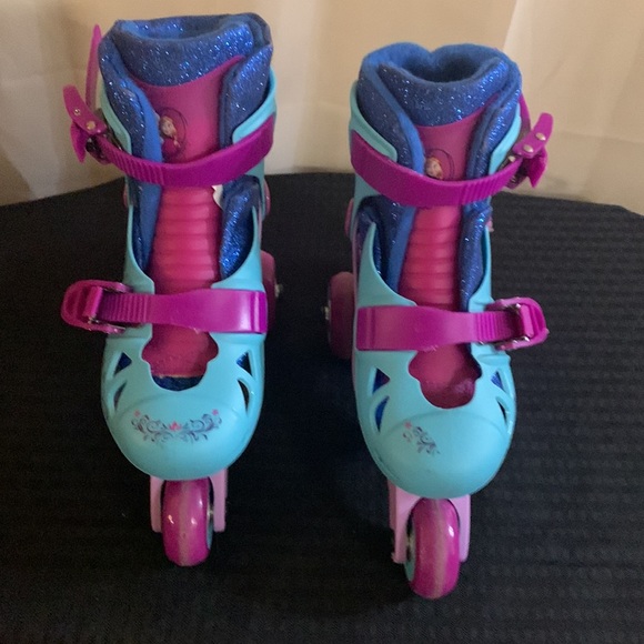 Disney Frozen PlayWheels Frozen Glitter Trainer Skates Adjustable 2-in-1…EUC - Picture 9 of 17